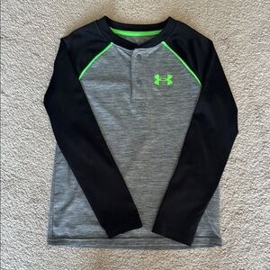 Under Armour Gray and Black Long Sleeve Shirt
